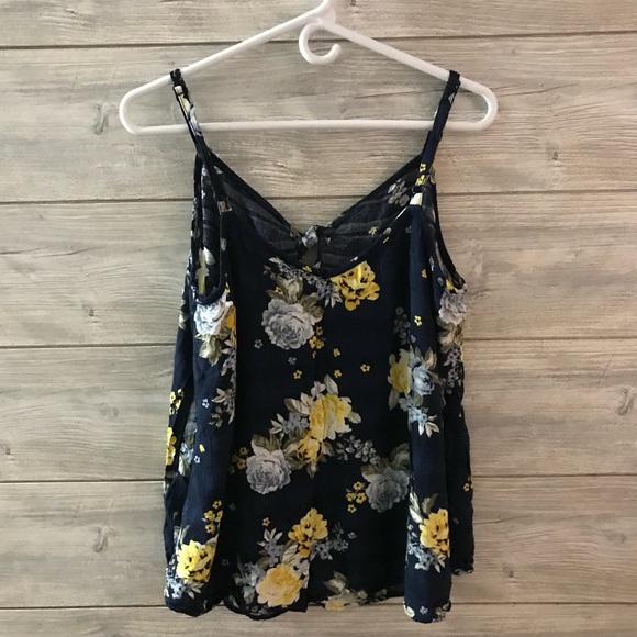 Torrid Floral Tank Top - Picture 3 of 8